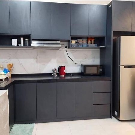 Yong Guesthouse كوالا لكانغسار المظهر الخارجي الصورة